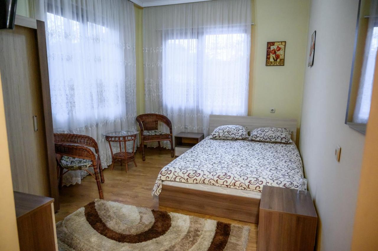 Guest House Angelkovi Sapareva Banya Buitenkant foto